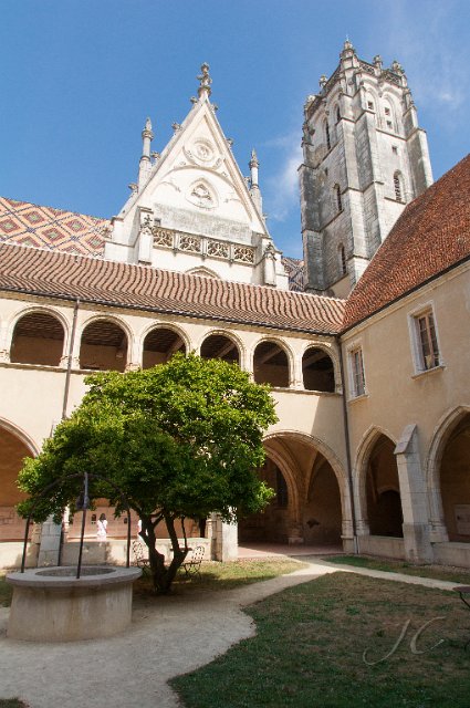 0233 Monastere de Brou.jpg - SONY DSC
